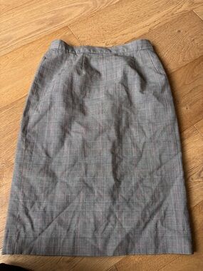 Vintage 90’s Austin reed midi a line skirt 100%
